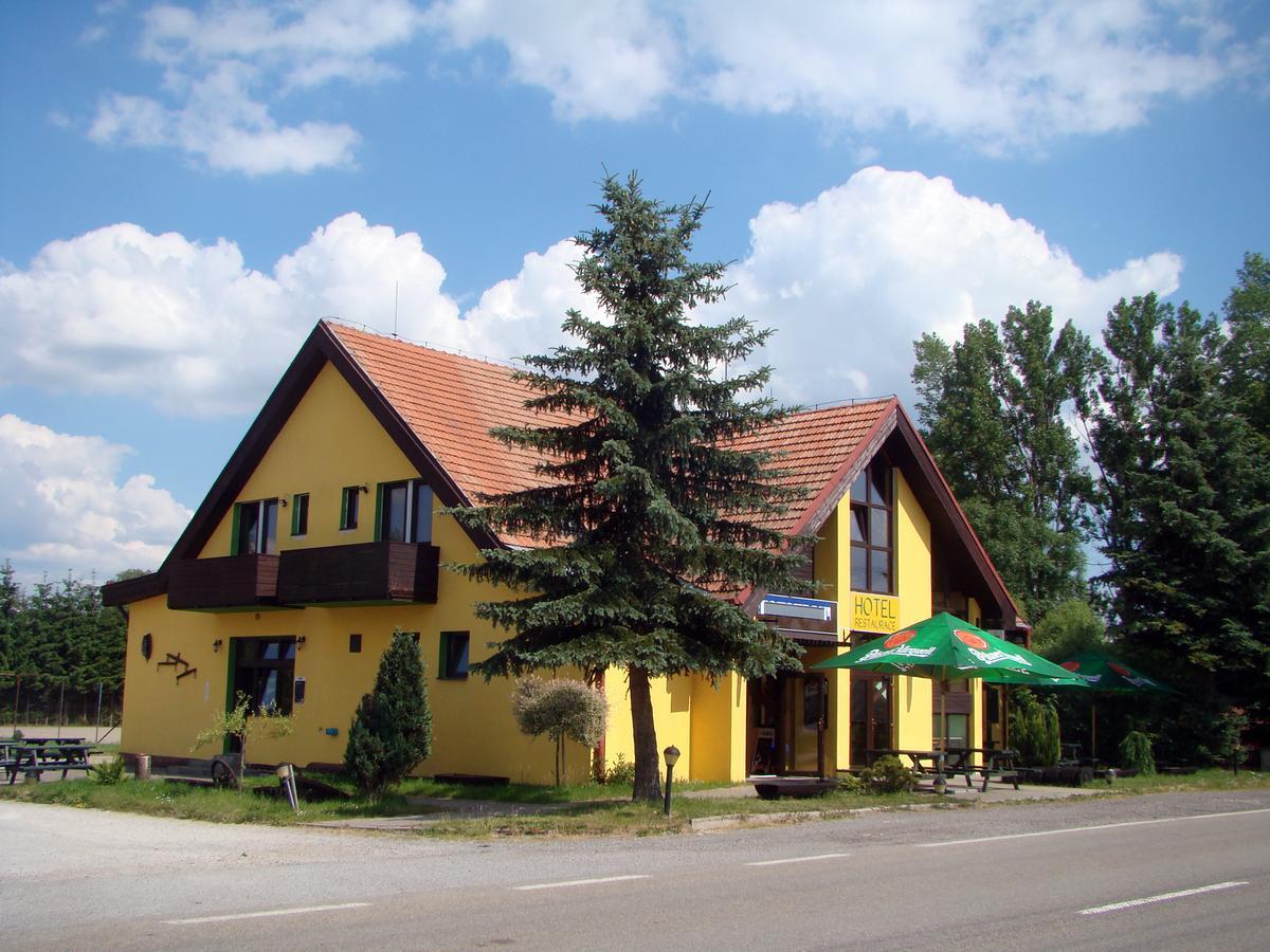 Restaurace penzion Rafael Dlouhá Brtnice Cameră foto